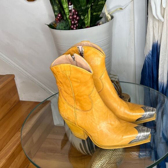 New Free People Brayden Western Boots - Picture 14 of 16